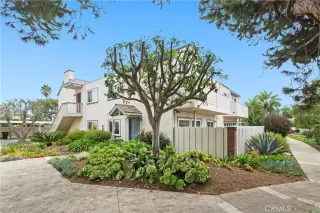 Photo #1: OC23197193 Listing 