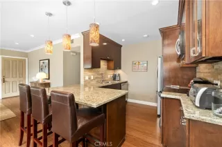 Photo #6: OC23197193 Listing 