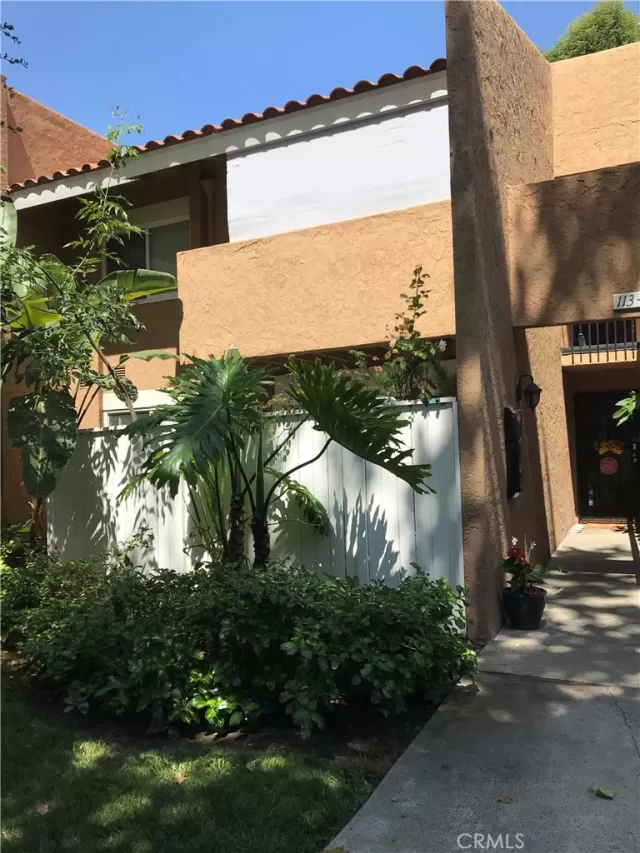 MLS: OC23197273 Condo For Sale
