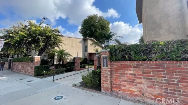 MLS: OC23197491 Condo For Sale