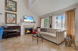 Photo #1: OC23197528 Listing 