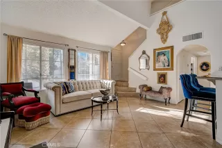 Photo #6: OC23197528 Listing 