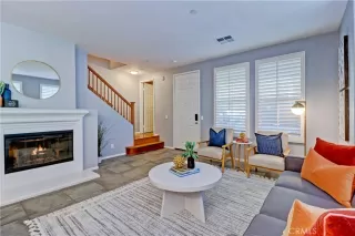 Photo #5: OC23197575 Listing