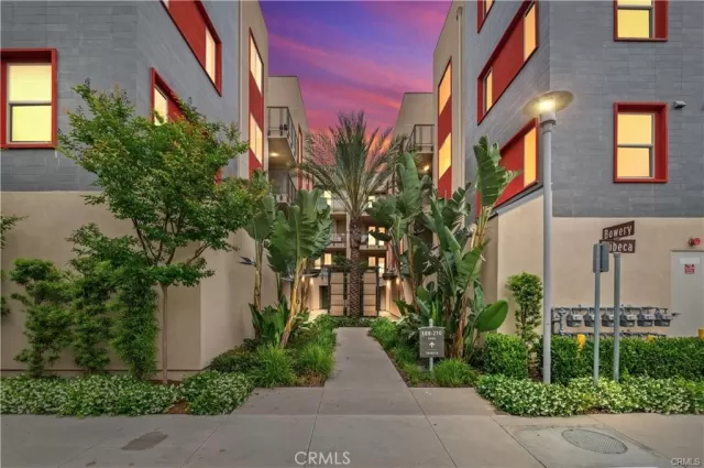 MLS: OC23197962 Condo For Sale