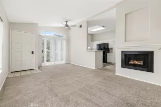 Photo #5: OC23198154 Listing 