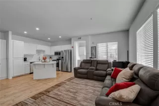 Photo #3: OC23198240 Listing