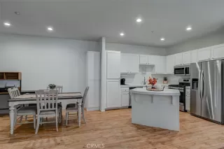 Photo #5: OC23198240 Listing