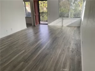 Photo #2: OC23198475 Listing