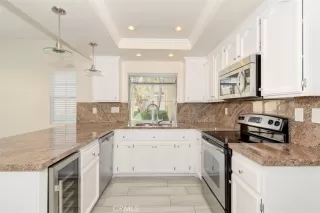 Photo #3: OC23198577 Listing 