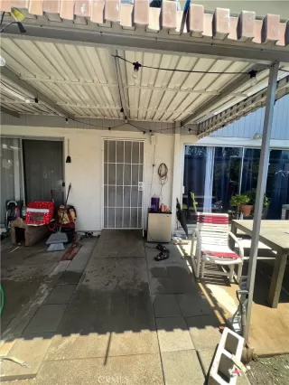 Photo #5: OC23198667 Listing