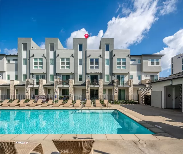 MLS: OC23198690 Condo For Sale