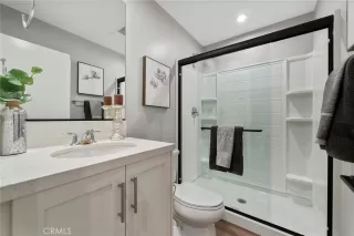 Photo #6: OC23198690 Listing 