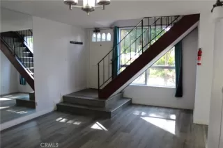 Photo #3: OC23198899 Listing