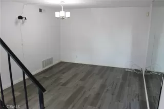 Photo #4: OC23198899 Listing