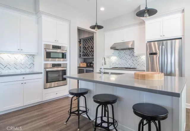 MLS: OC23199338 Condo For Sale