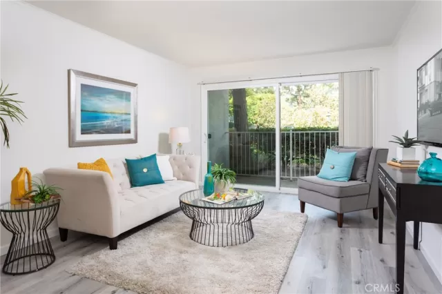 MLS: OC23199997 Condo For Sale