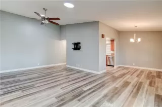 Photo #3: OC23200016 Listing