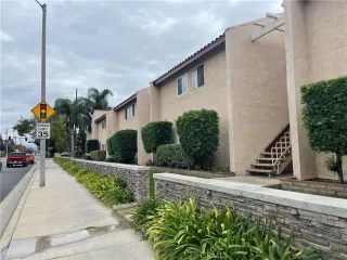 Photo #1: OC23200018 Listing 