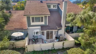 Photo #1: OC23200109 Listing