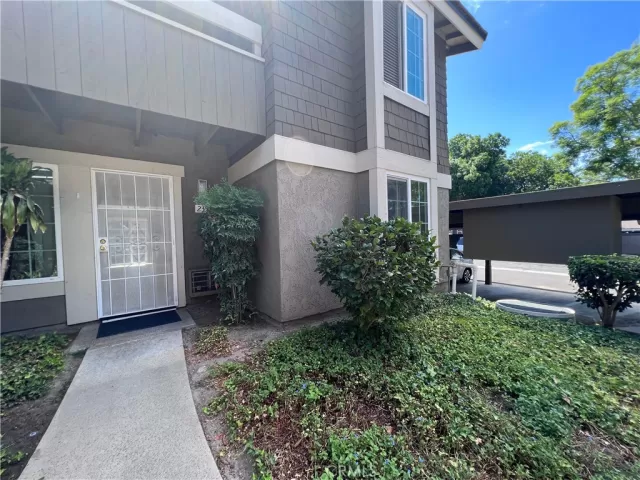 MLS: OC23200308 Condo For Sale