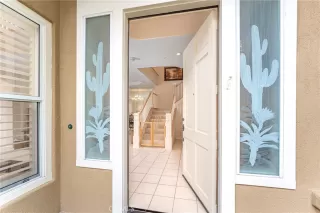 Photo #4: OC23200341 Listing 