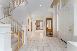 Photo #5: OC23200341 Listing 