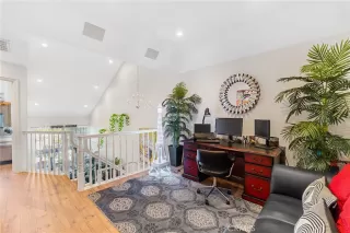 Photo #1: OC23200394 Listing 