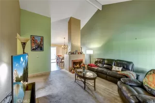 Photo #3: OC23200402 Listing 