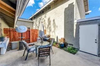 Photo #6: OC23200402 Listing 