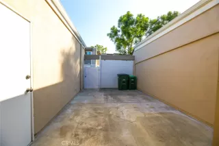 Photo #4: OC23200407 Listing 