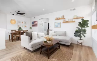 Photo #1: OC23200775 Listing 