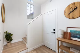 Photo #2: OC23200775 Listing 