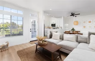 Photo #4: OC23200775 Listing 