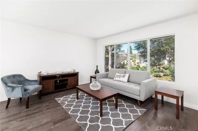 MLS: OC23201052 Condo For Sale