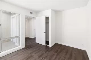 Photo #6: OC23201052 Listing 