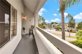 Photo #2: OC23201169 Listing