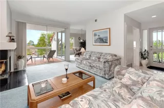 Photo #4: OC23201169 Listing