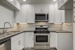 Photo #3: OC23201345 Listing 