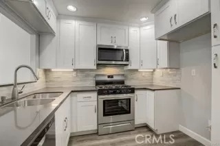 Photo #4: OC23201345 Listing 