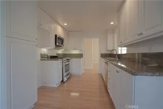 Photo #3: OC23201371 Listing 