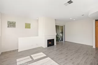 Photo #6: OC23201417 Listing