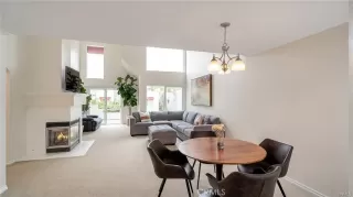 Photo #4: OC23201422 Listing 