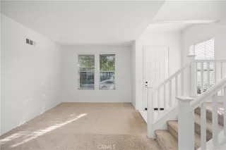 Photo #5: OC23201540 Listing