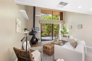 Photo #4: OC23201607 Listing 