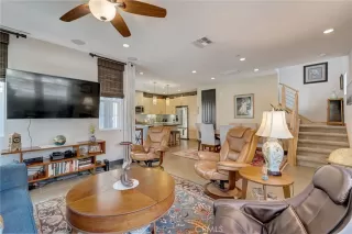 Photo #4: OC23201665 Listing 