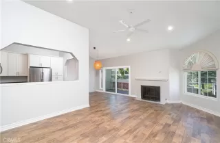 Photo #2: OC23202071 Listing 