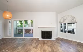 Photo #3: OC23202071 Listing 