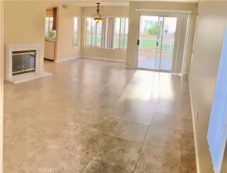 Photo #2: OC23202165 Listing 