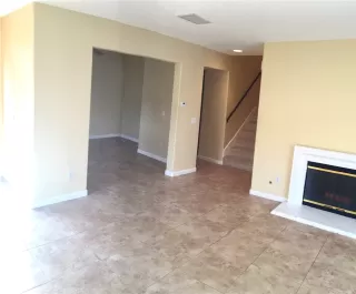 Photo #4: OC23202165 Listing 