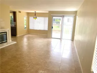 Photo #6: OC23202165 Listing 